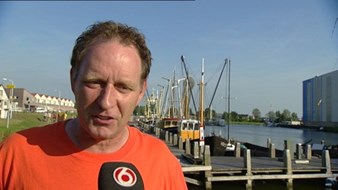 Piet Paulusma is vanavond 31 oktober van 18.00 uur tot 19.00 uur aanwezig op de Sint Barbaraschool Piet Paulusma is vanavond 31 oktober van 18.00 uur tot 19.00 uur aanwezig op de Sint Barbaraschool
