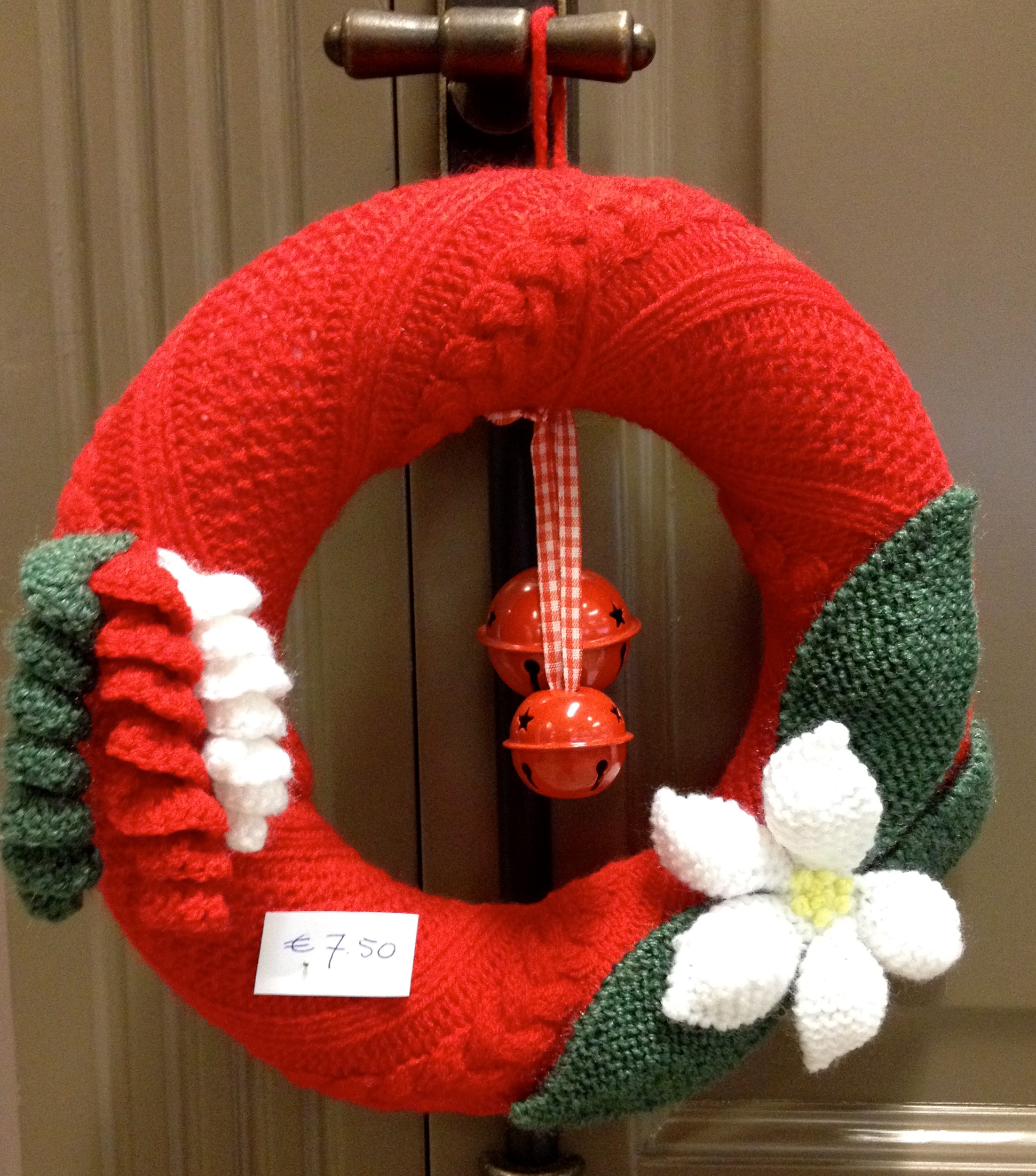 RODE KRUIS BAZAAR  TUITJENHORN 