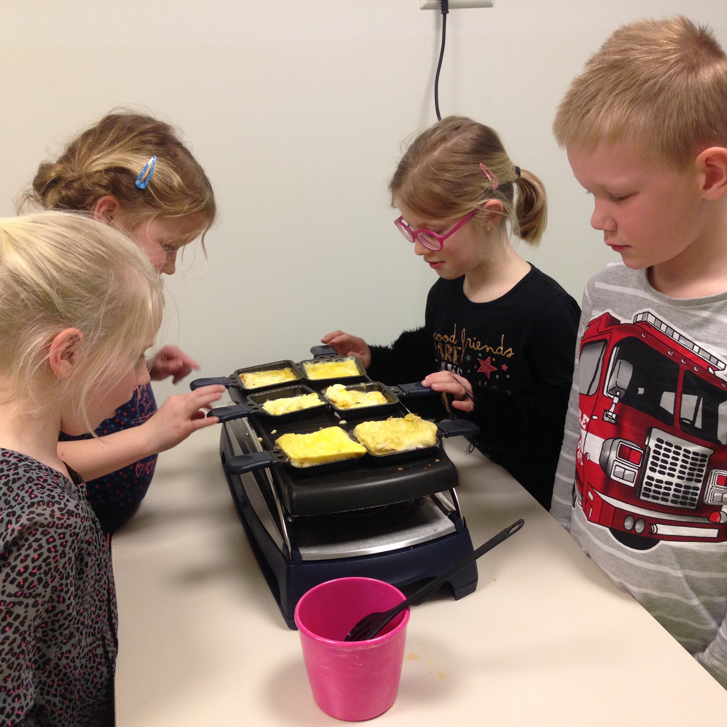 knutselen in groep 3a en 3b